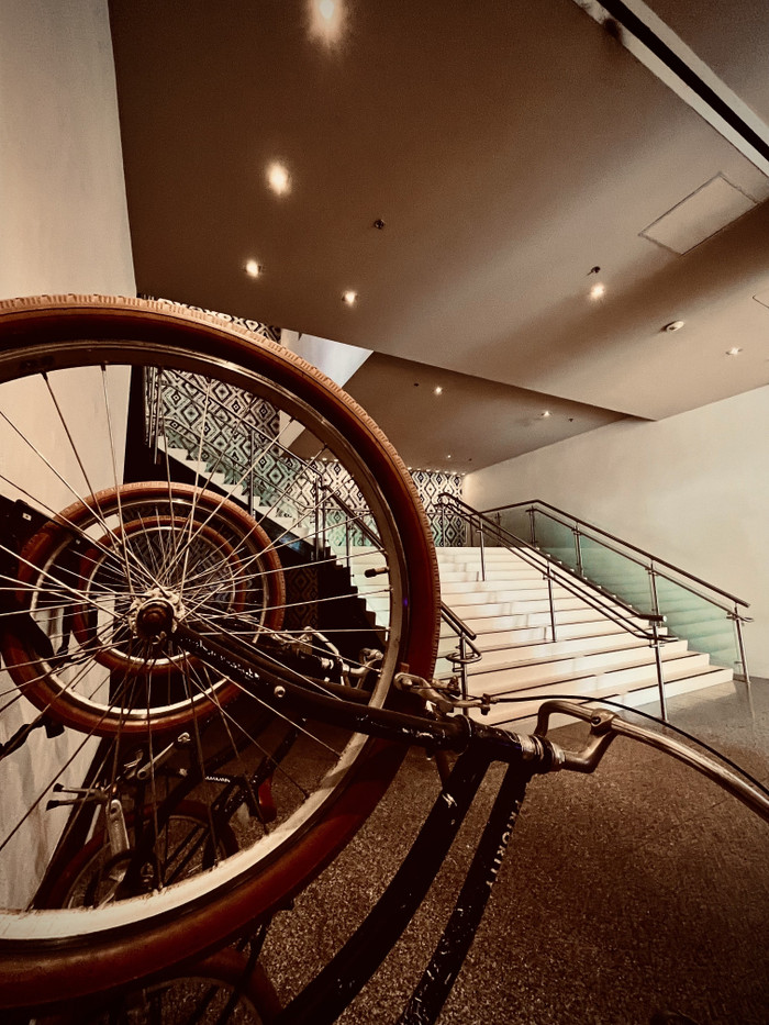 Collection 84 photo by Cam Green