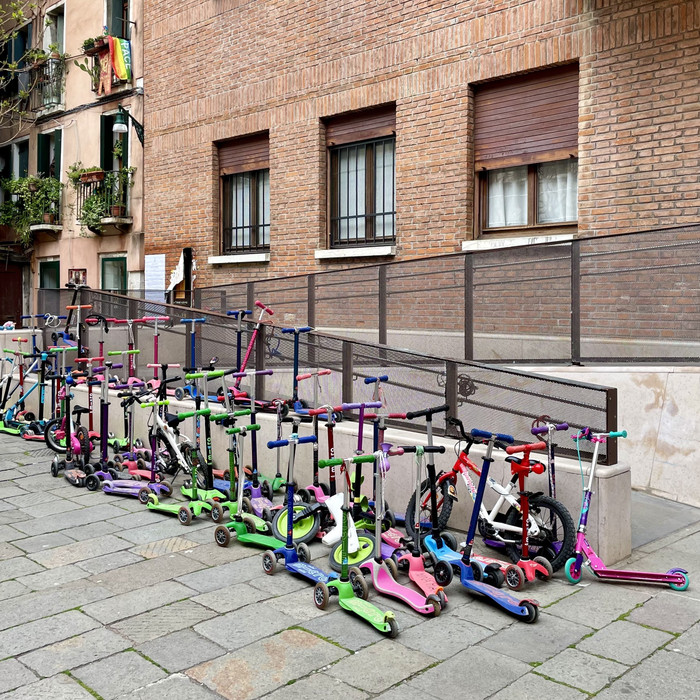 Collection 56 photo by Maurizio Zanetti