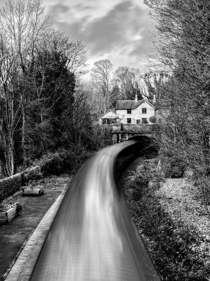 Collection 100 photo by Paul Deverill