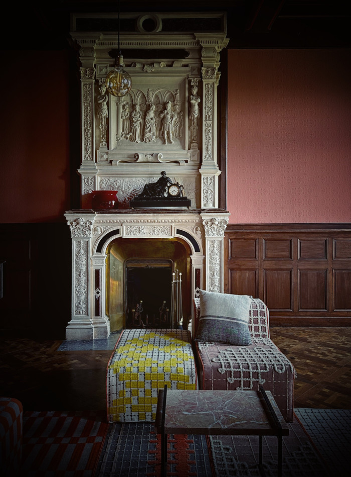 Collection 79 photo by Zoe Calichman