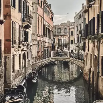 Scene in Venice.