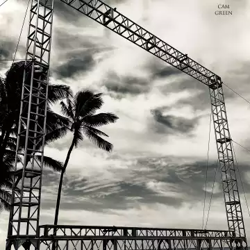 “At odds.” Waikīkī, Oahu.