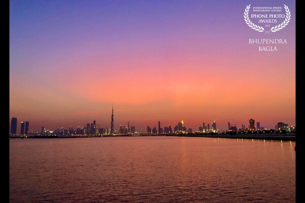This was shot at the waterfront of the Jaddaf area in Dubai. Just after the sunset, the sky colors with the backdrop of Dubai Skyline looked amazing and I knew it’s the perfect setting for a good photograph. 