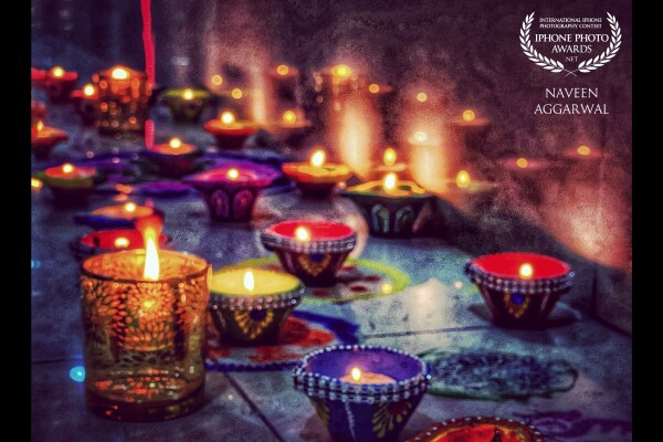 During these Covid times, when all of us are bound to be at home and avoid gatherings and parties, the best way to enjoy festivals is at home decorating home and your surroundings. This 2020, Deewali was celebrated at home and decorating home with diyas and candles.