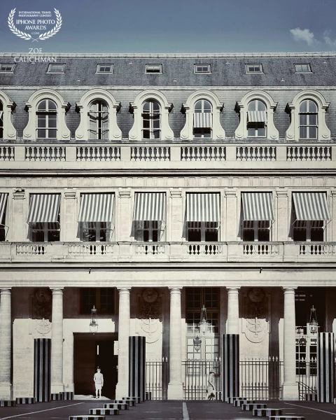 Palais Royal in Paris. Forme, lines and asymmetry served a world of order.