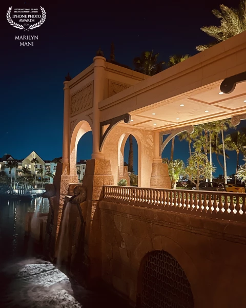 In awe of the architecture against the night lights of Bahamas at the Atlantis. The colours, the mood and the lighting is simply majestic!