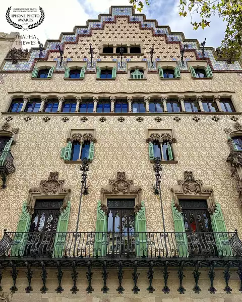 Casa Amatller in Barcelona, Spain. Originally constructed in 1875 and rebuilt in 1898-1900 in the Modernisme style by Catalan architect Josep Puig i Cadafalch. Located directly beside the famous Casa Batlló by Antoni Gaudí, they belong to a city block known as Illa de la Discòrdia (“Block of Discord”).