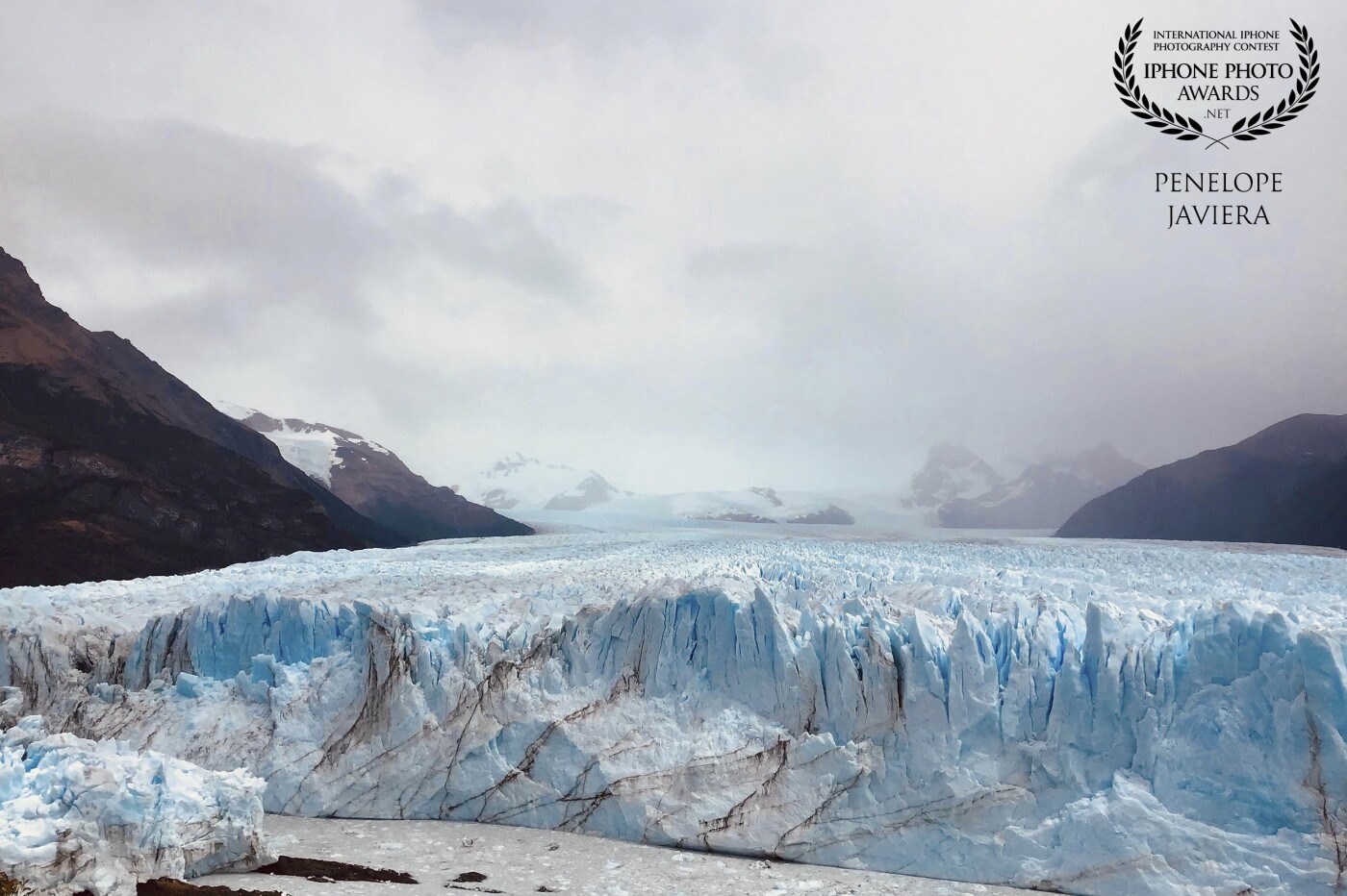 Glacier Perito Moreno located in the patagonia Argentina in the city of Calafate it is necessary to emphasize that it is the only glacier that recovers its size after the constant detachments