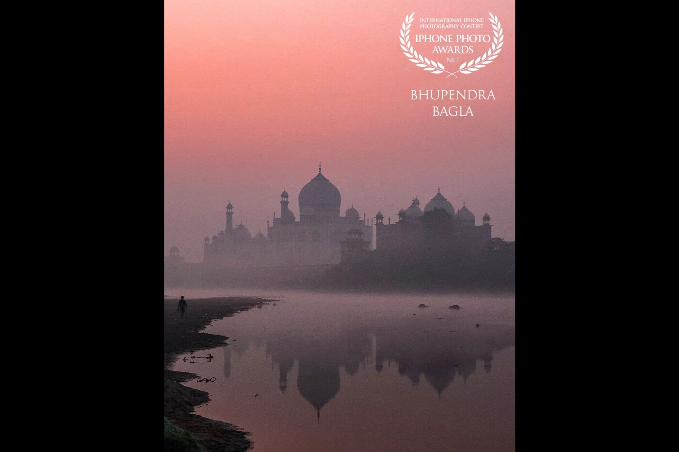 This picture was taken from this location called the Gyara Siddi early morning around 5:30 am just before the sunrise. The sky looked so pink and there were haze and fog around. The reflection of Taj Mahal in the Yamuna River looked breathtaking. This is quite a secret and undiscovered spot and there was a local villager standing all alone by himself and watching the view as well which made my frame quite interesting and I knew it’s worth capturing it. 