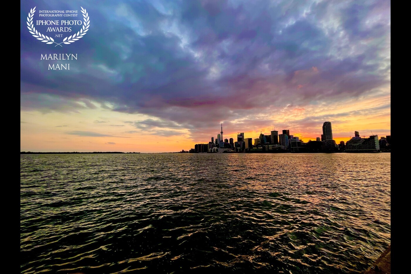 The mesmerizing Toronto skyline at sunset! One can never get enough of this view. The sky is like a canvas with a unique painting every day and this shot captures just that from a beautiful evening.