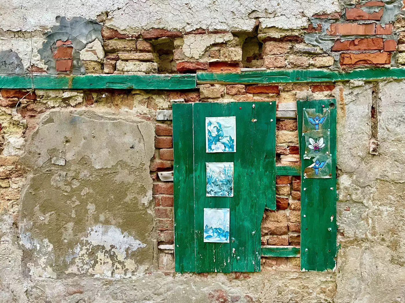 Splendid Venice should be discovered step by step, slowly, with curiosity and, above all, respect. F...