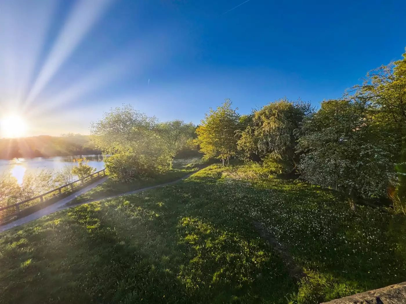Located in Derbyshire, the reservoir is close to the Ashfield village of Jacksdale and offers Codnor...