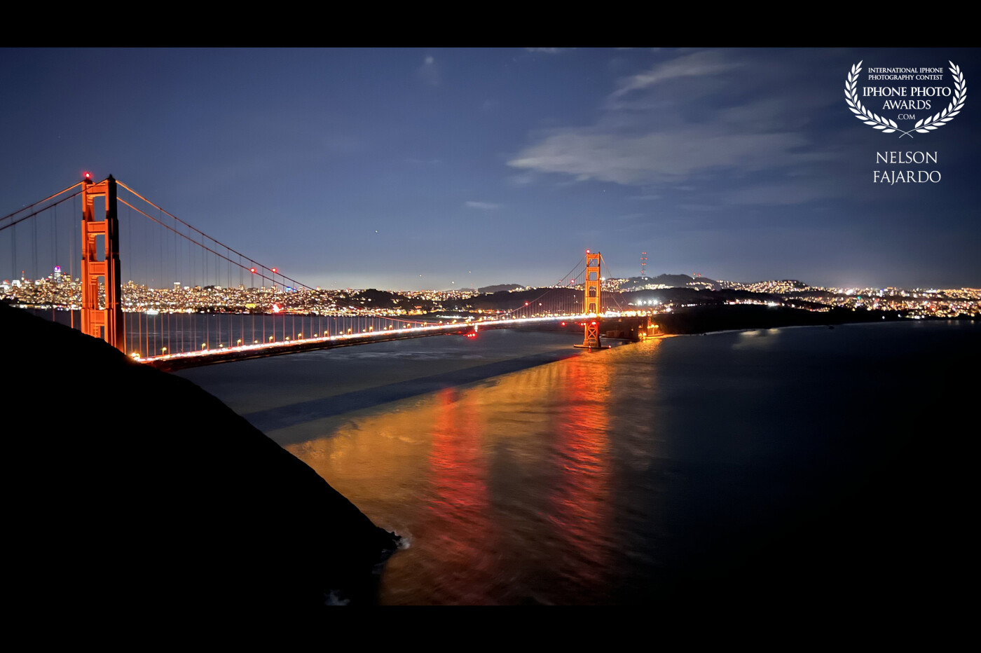 The Golden Gate at dusk, arrived late due to unexpected heavy traffic, nonetheless it’s still awesome, and loving the light reflection on the bay.