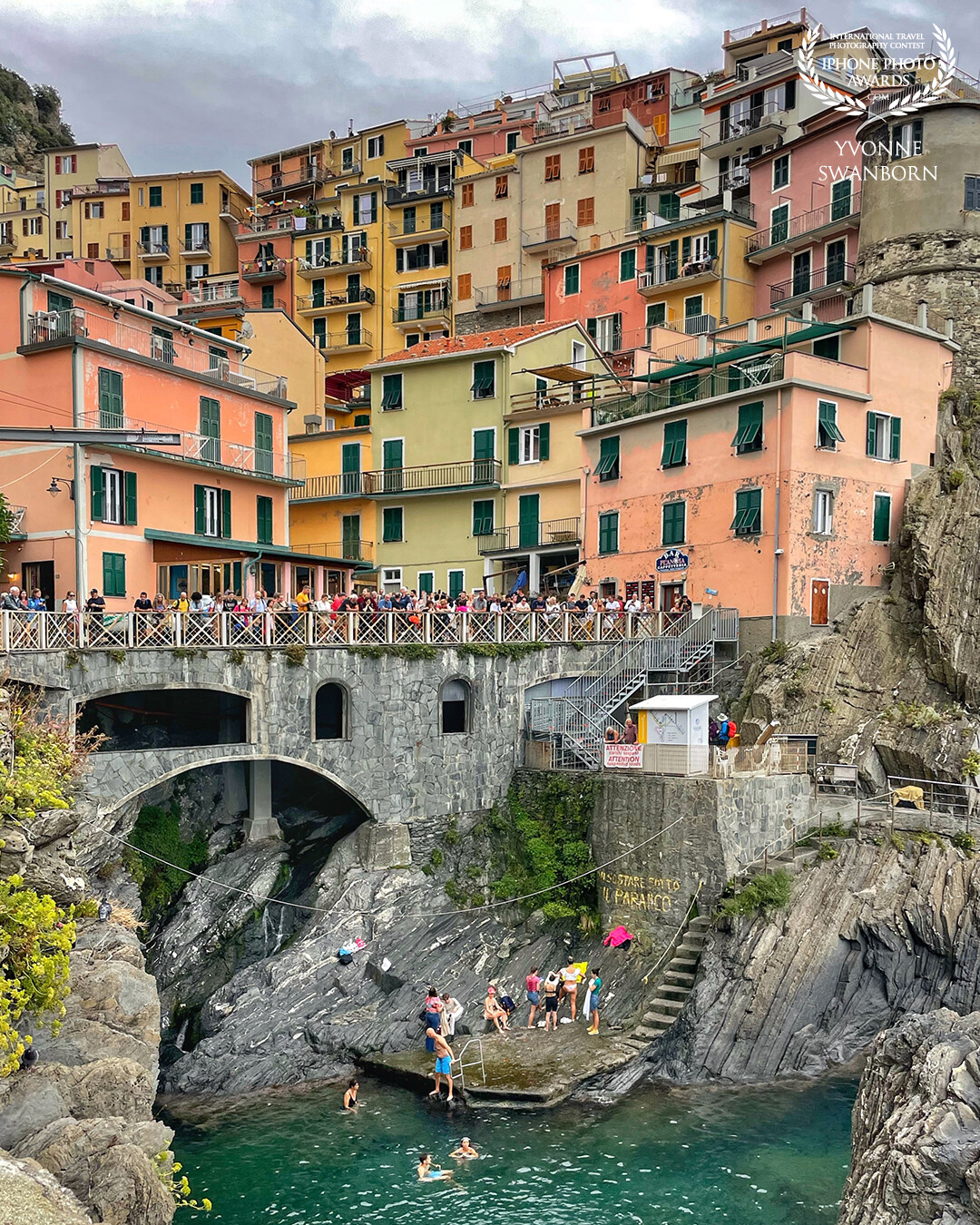 The five villages of the Cinque Terre were on my bucketlist. These villages are only reachable by train or boat. They can be recognized by the colorful houses built against the mountain.